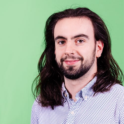 Headshot-_0003_Isaac Newman