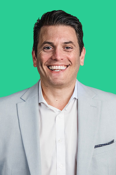 Huw-Jones---Chief-Business-Officer-1