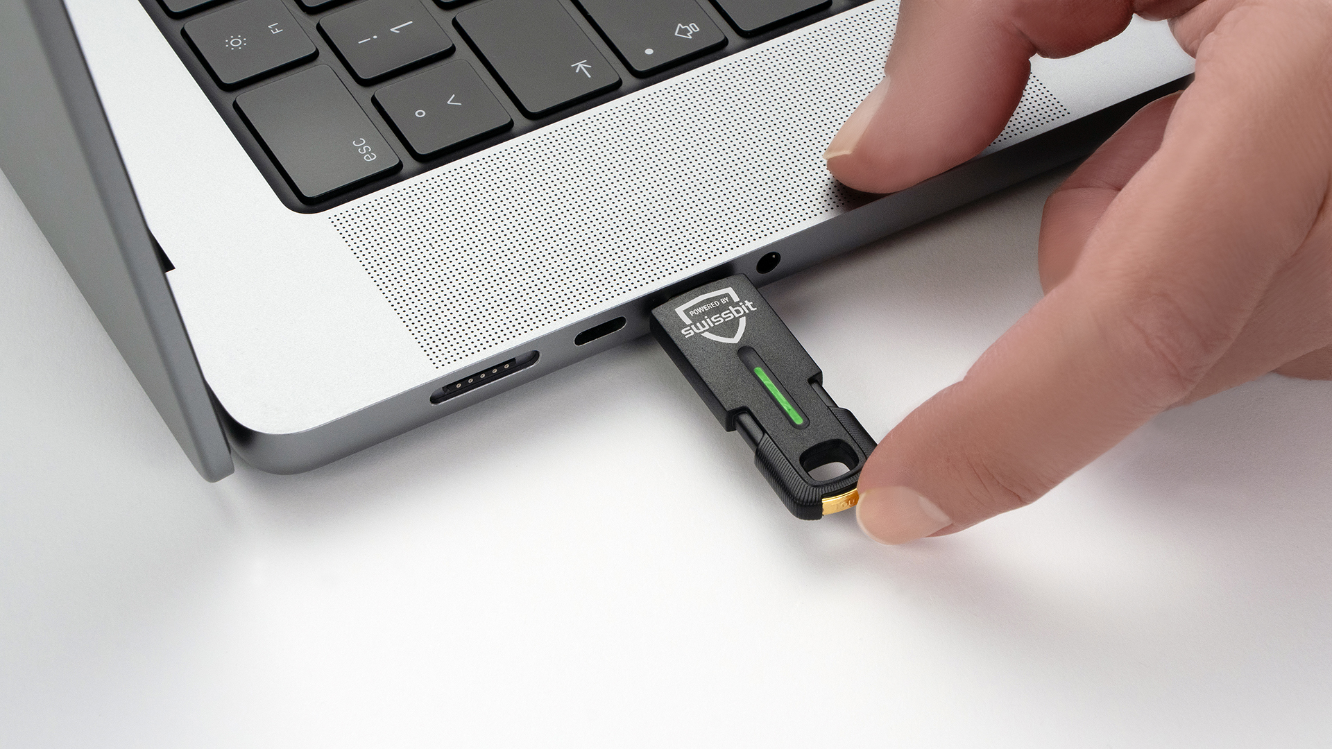 Image-Swissbit_iShield_Key_2